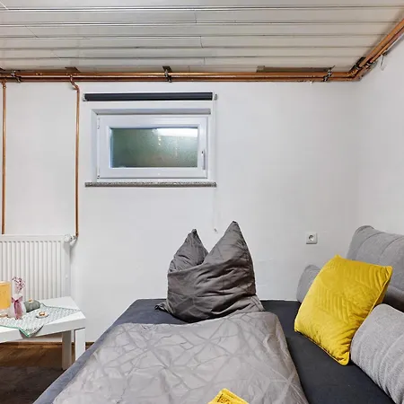 Sleep And Go Nocleg ze śniadaniem 3*